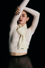 喀什米爾輕薄針織上衣