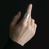 平滑線條寬版戒指