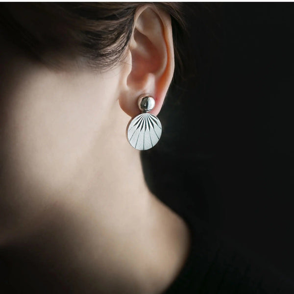 吉吉耳夾 - IRIS47 Taiwan